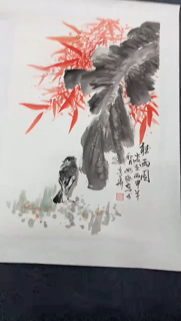 竖款精品开三花鸟