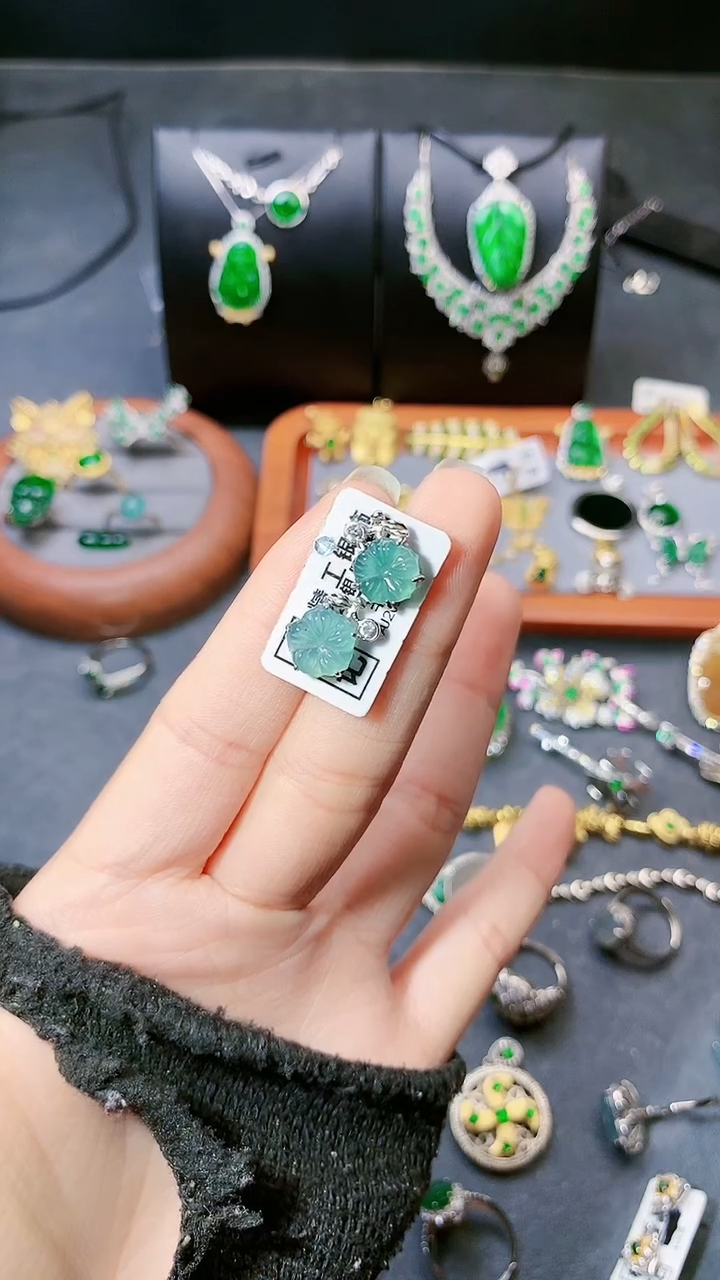 【闪购商品】翡翠耳饰银S925镶嵌耳饰