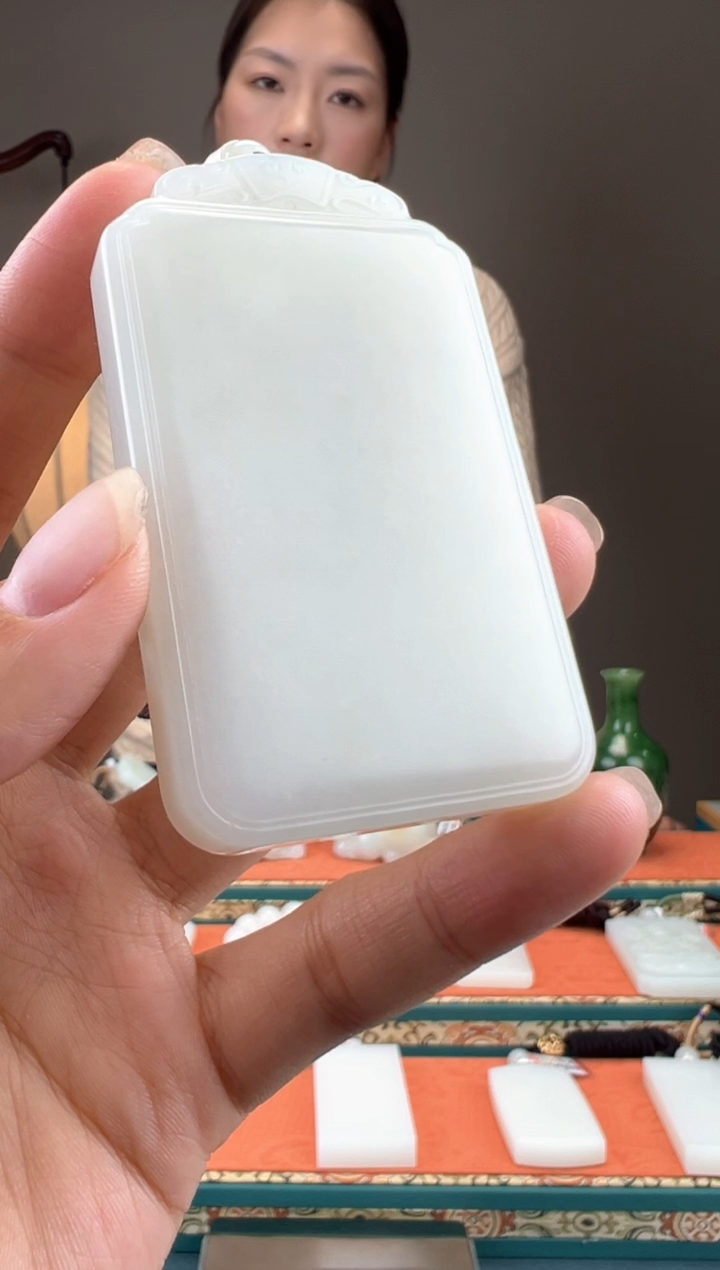 【闪购商品】和田玉颈饰未镶嵌1