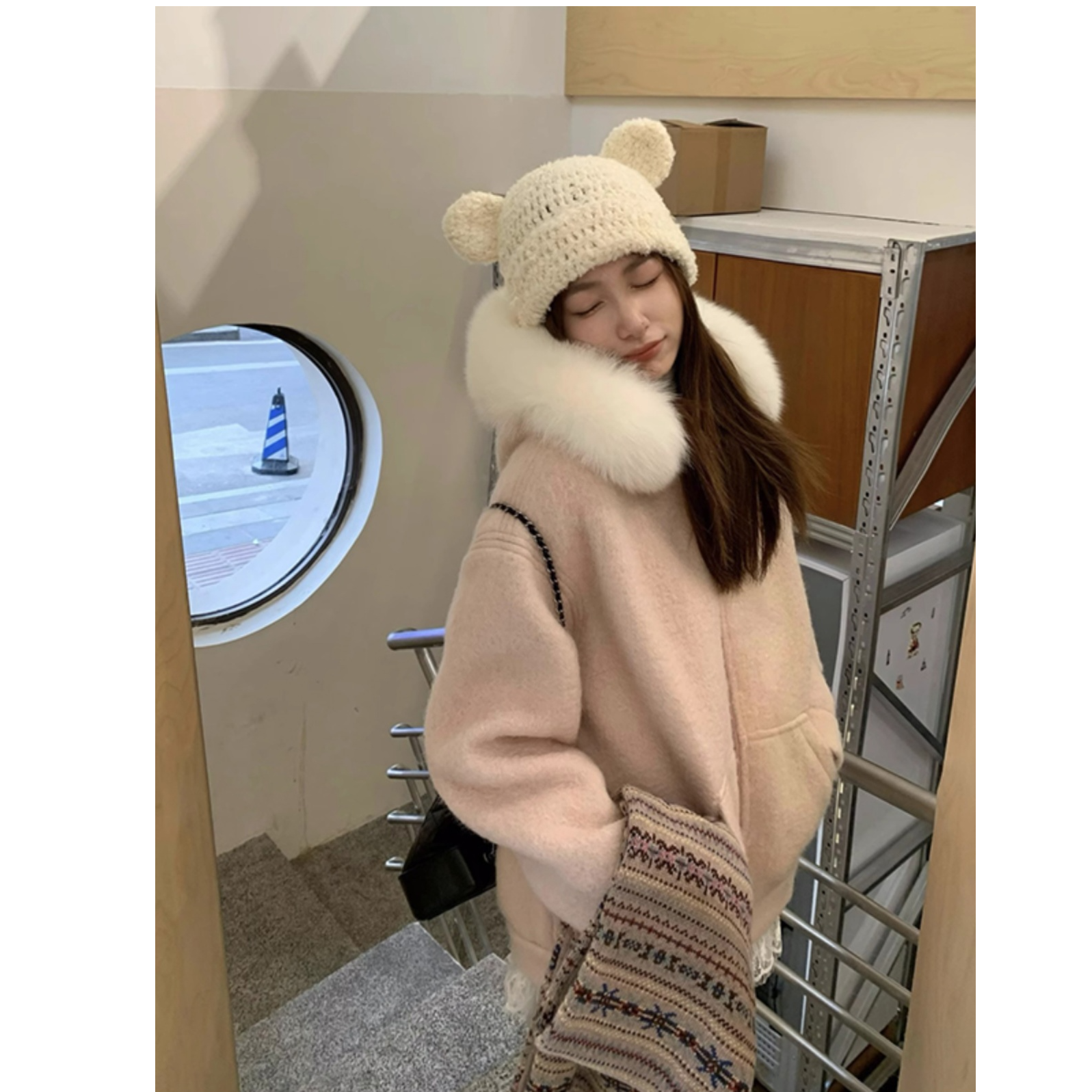 秋冬女装2025新款小香风百搭减龄漂亮洋气短款毛茸茸加厚毛呢外套