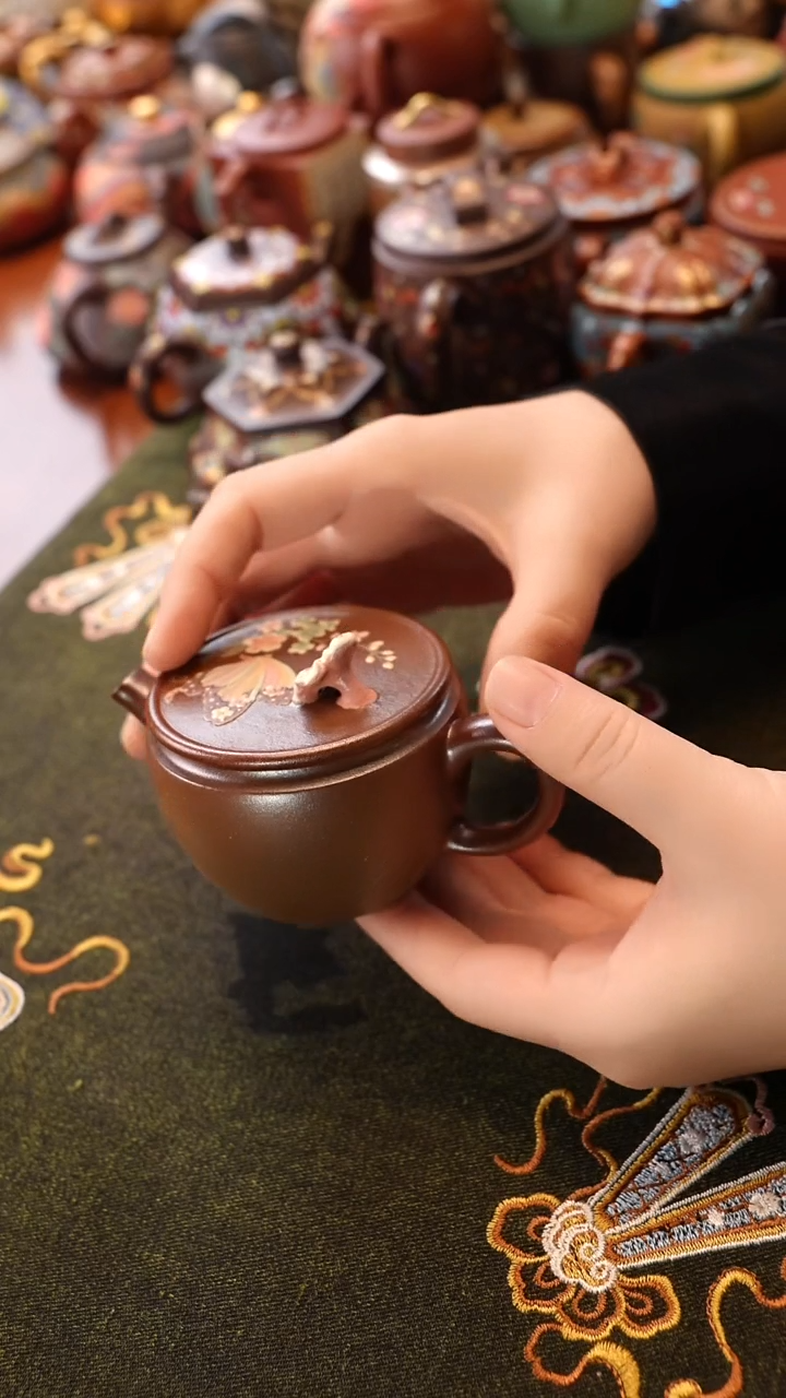 茶壶紫砂朱泥柴烧蝶恋花汉瓦
