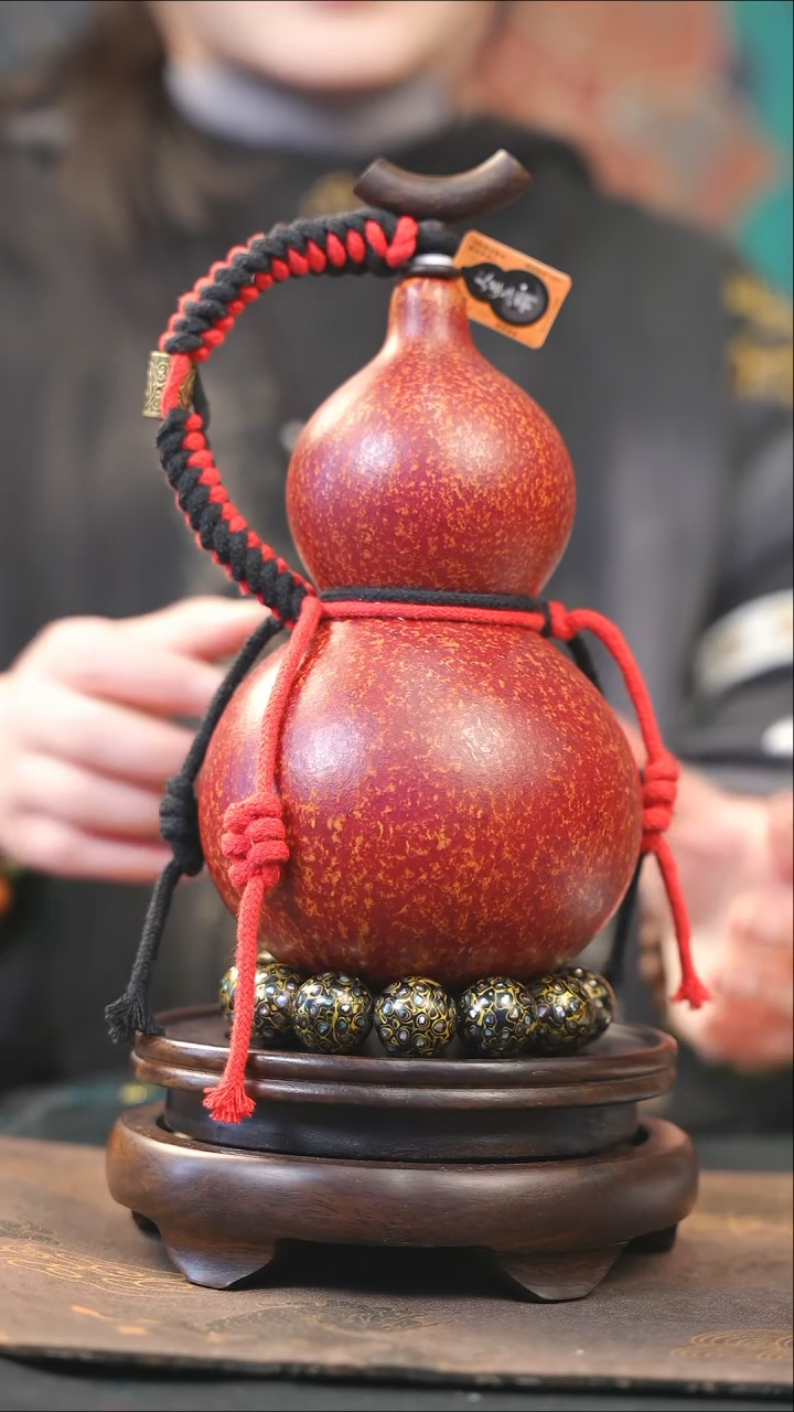 【闪购商品】YK132大漆酒葫芦不包手串及旋转底座