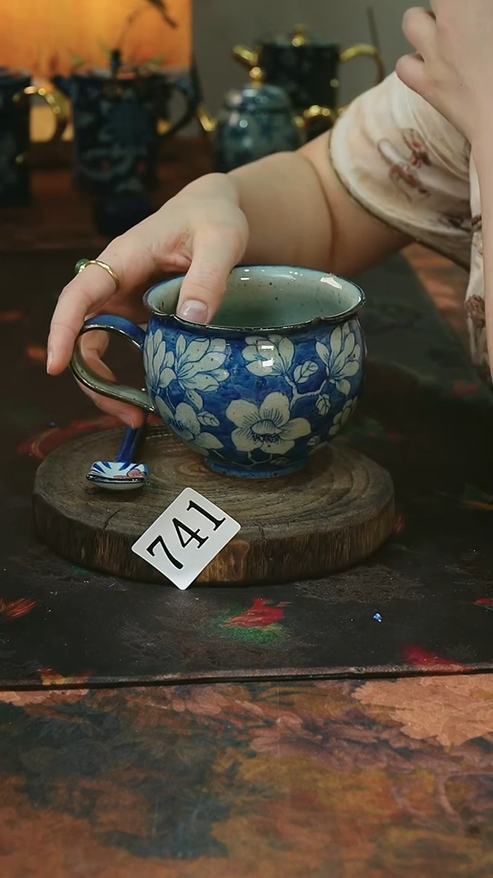 茶碗............741