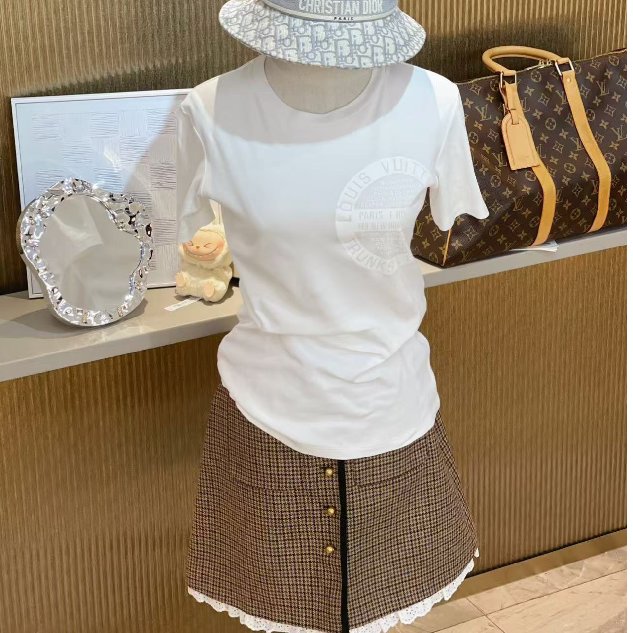 99新 LouisVuitton/路易威登 【辛河奢品】lv纯白色短袖S码