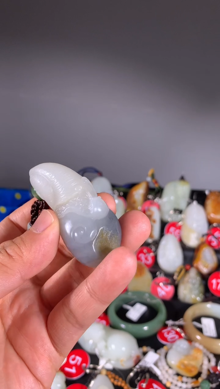 和田玉未镶嵌挂件其他