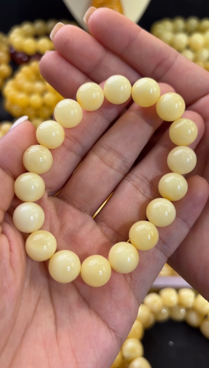 【闪购商品】蜜蜡手串未镶嵌11+奶黄白浓蜡