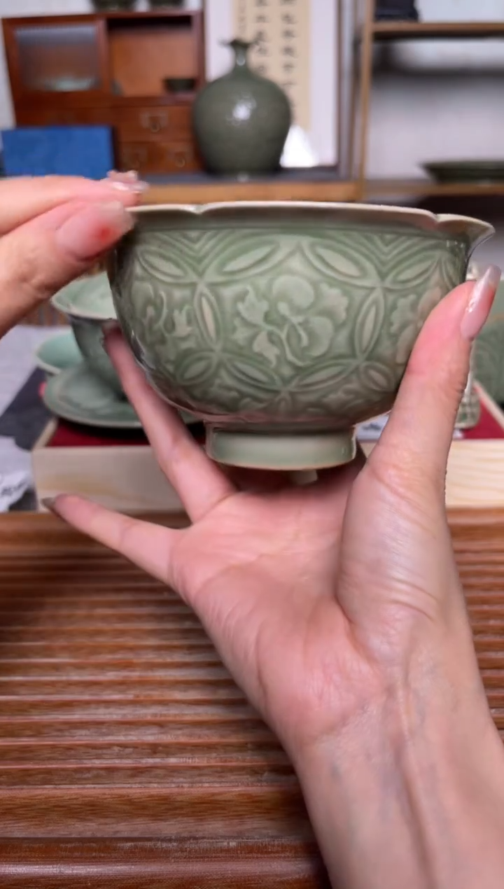 【闪购商品】其他橄榄绿宫廷小海瓯  套钱牡丹