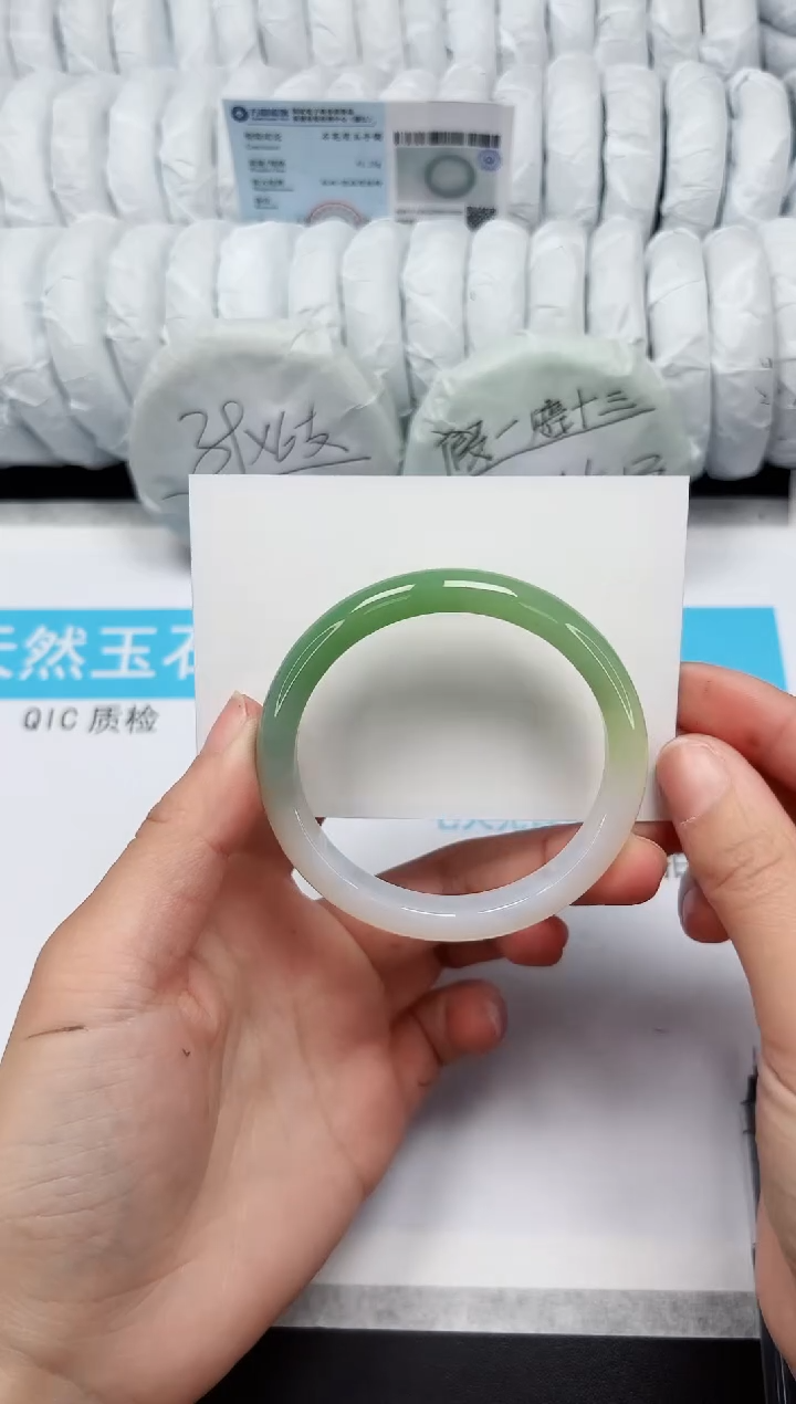 【闪购商品】石英质玉手镯未镶嵌345-57.7