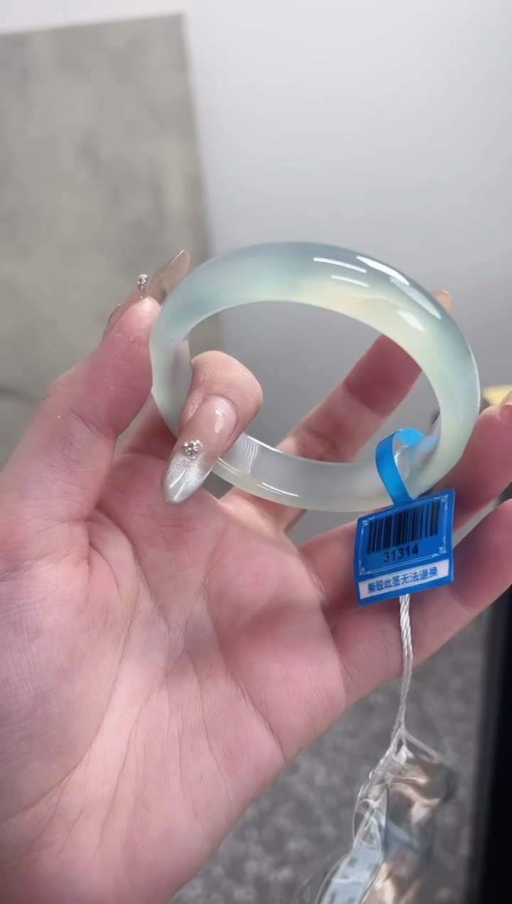 【闪购商品】玛瑙/玉髓手镯未镶嵌54圈宽胎