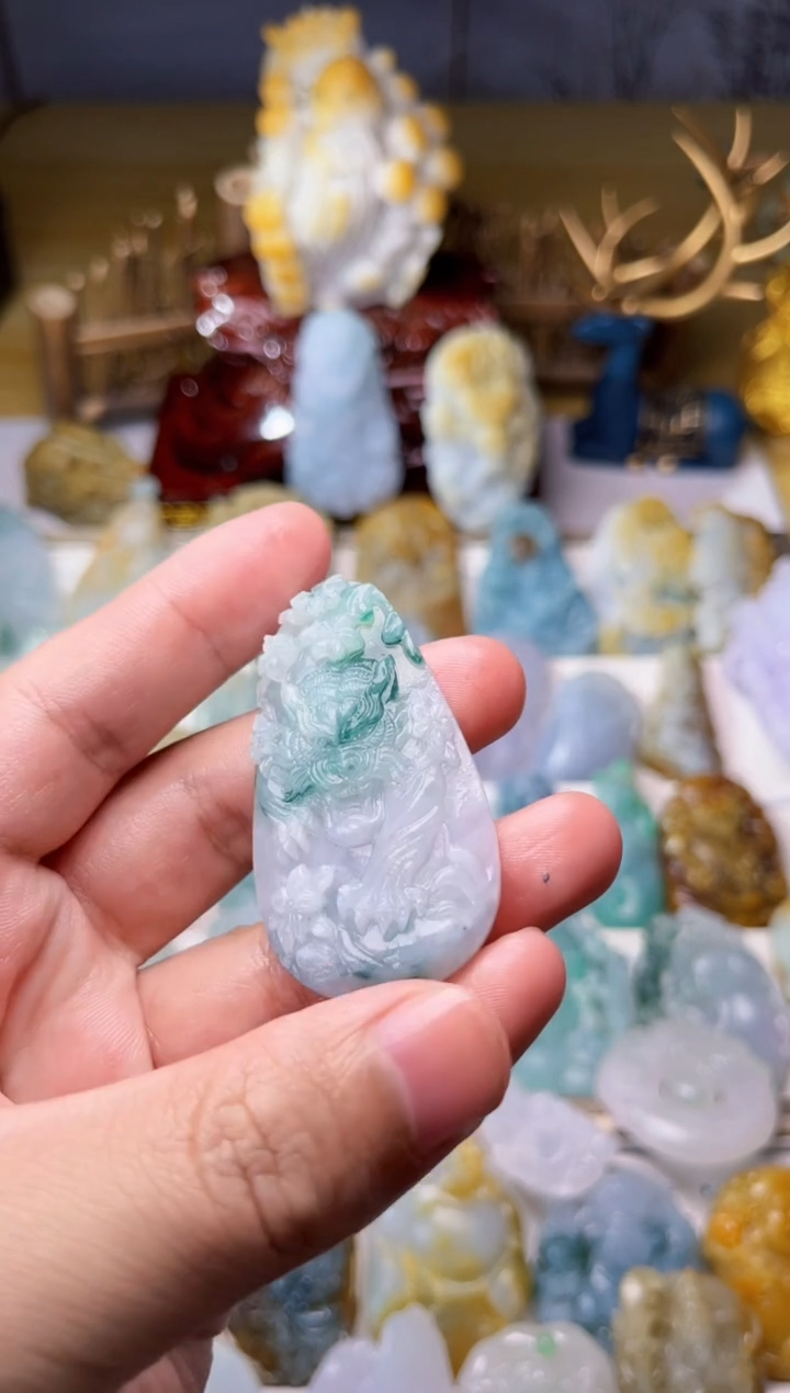 【闪购商品】定制翡翠未镶嵌毛货定制下山虎 不退不换