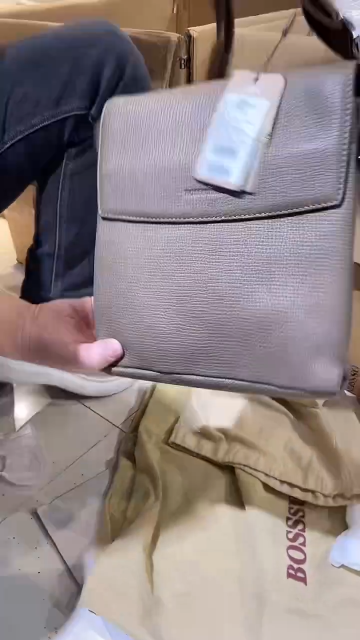 头层牛皮226品牌男包清货中（不要卡单，理性消费）