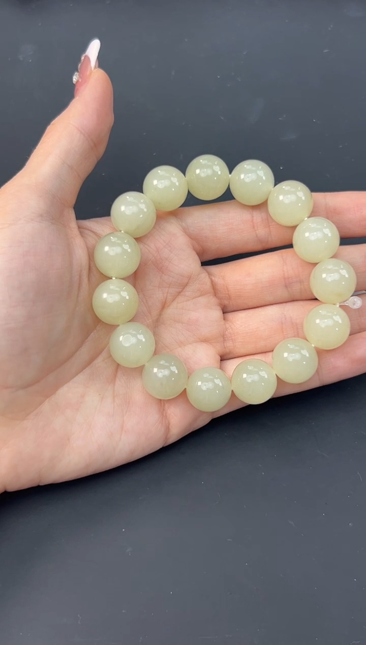 【闪购商品】和田玉手串未镶嵌且末金山微色差卡14手串