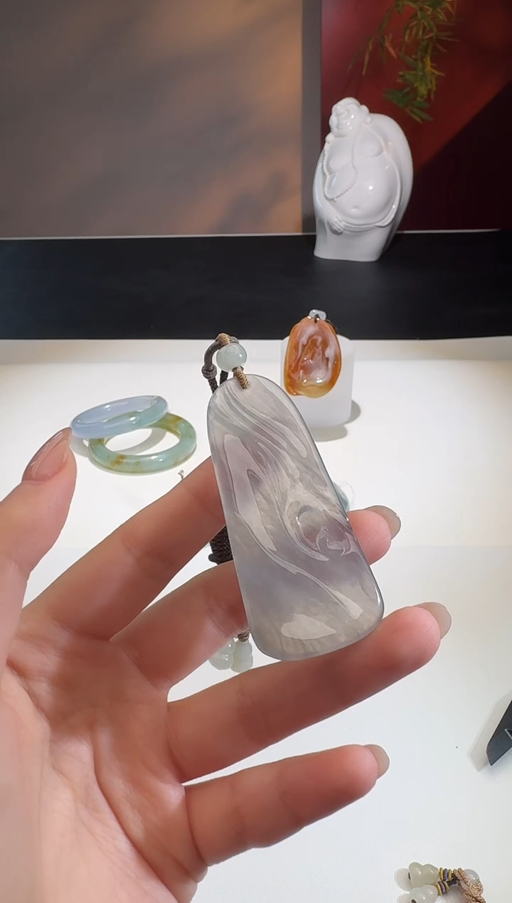 【闪购商品】翡翠颈饰未镶嵌【鑫鑫】