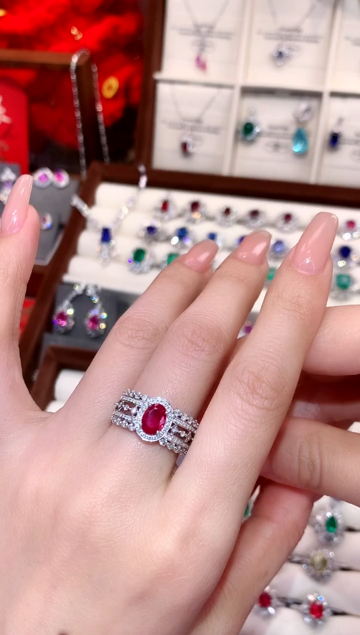 【闪购商品】红宝石戒指18K金镶嵌0.95ct/天然宝石/七天无理由