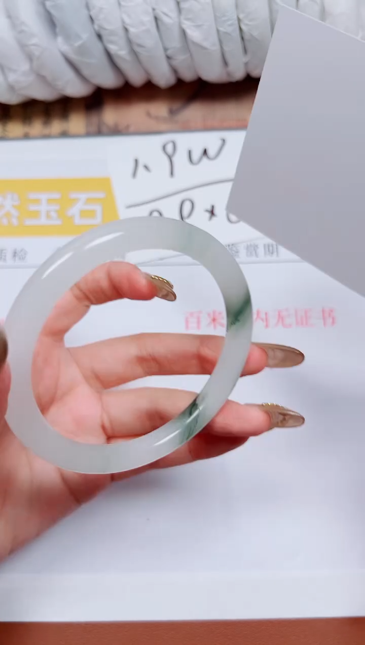 【闪购商品】石英质玉手镯未镶嵌K369-58