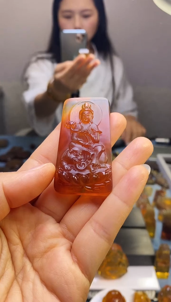 【闪购商品】琥珀颈饰未镶嵌SN3-19（普贤菩萨）