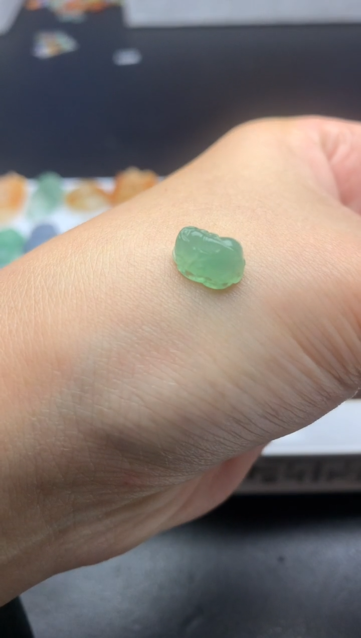 【闪购商品】定制翡翠未镶嵌毛货