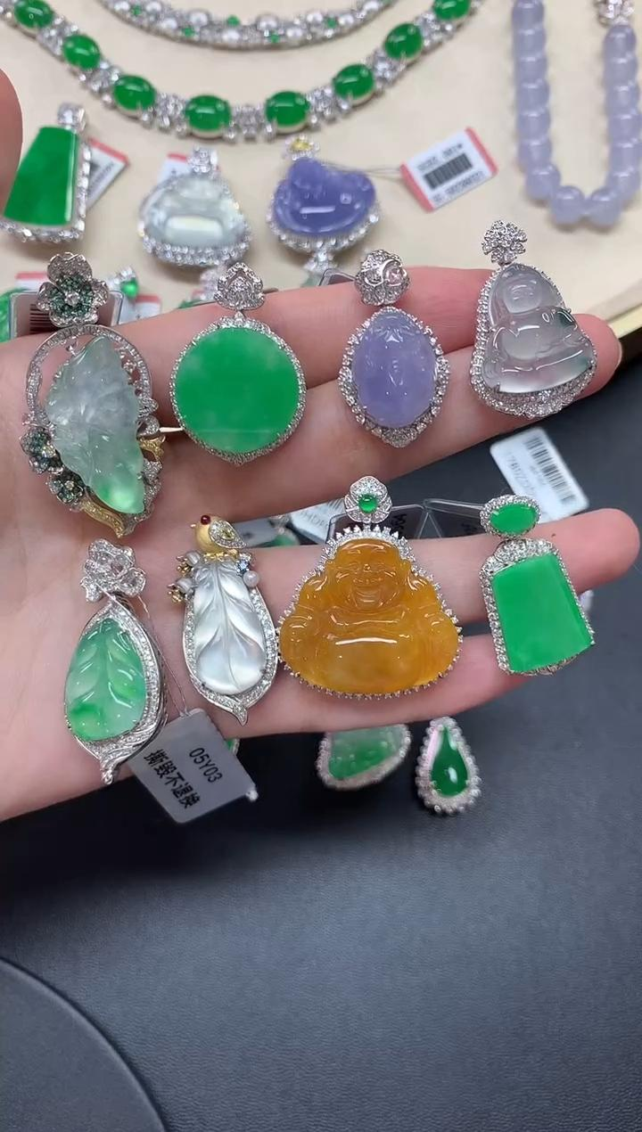 【小雪臻选】翡翠吊坠-18K金-|CXQ21多样性发其一|Z35