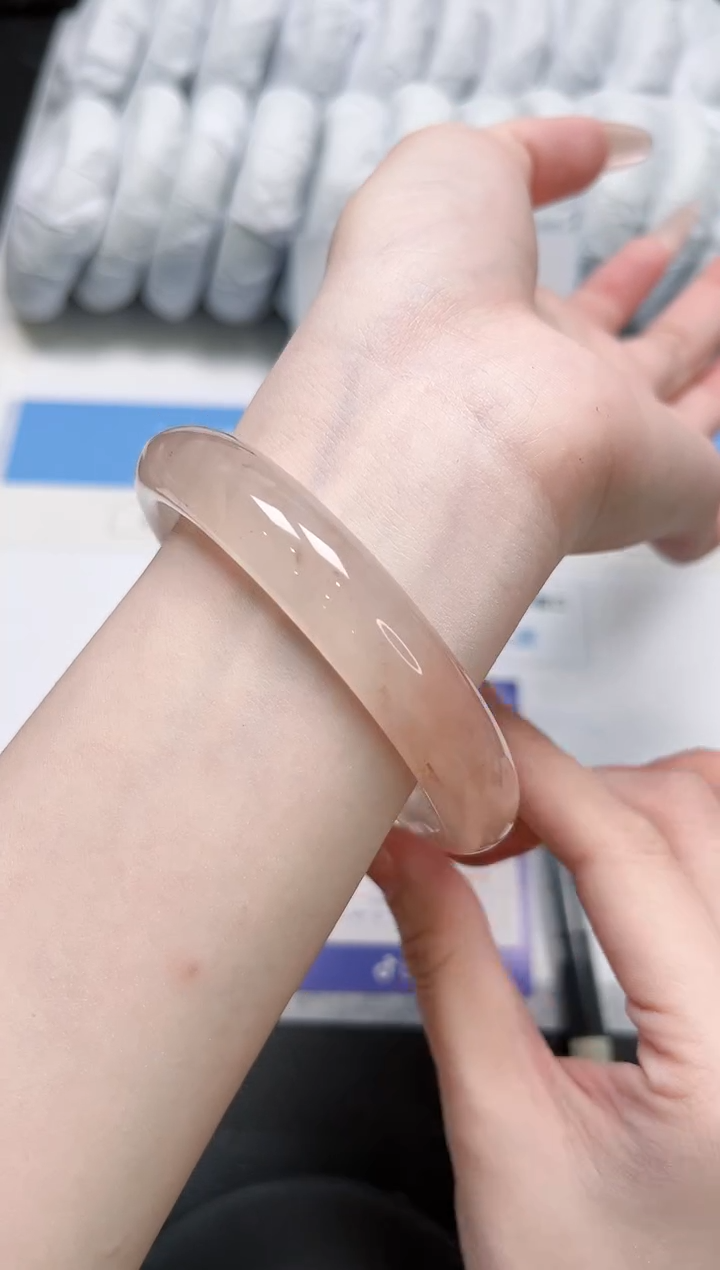 【闪购商品】石英质玉未镶嵌手镯281-66桃花