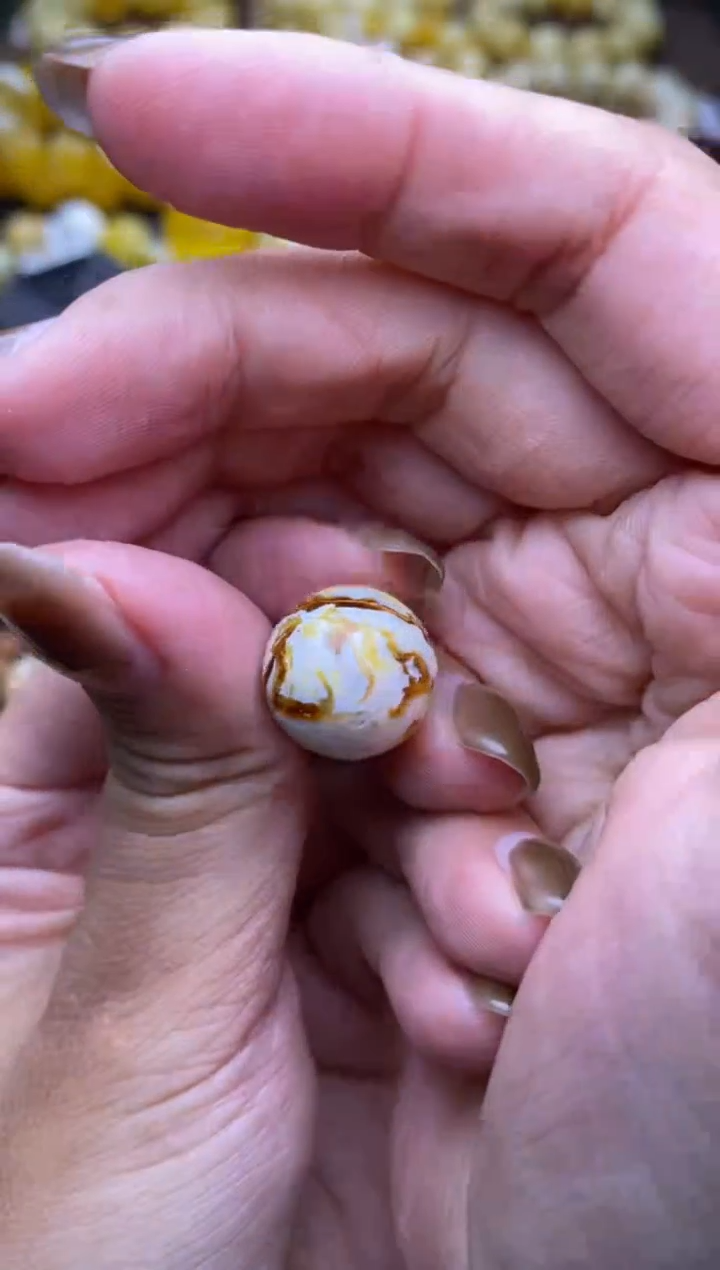 【闪购商品】琥珀裸石未镶嵌大小姐珠宝严选76