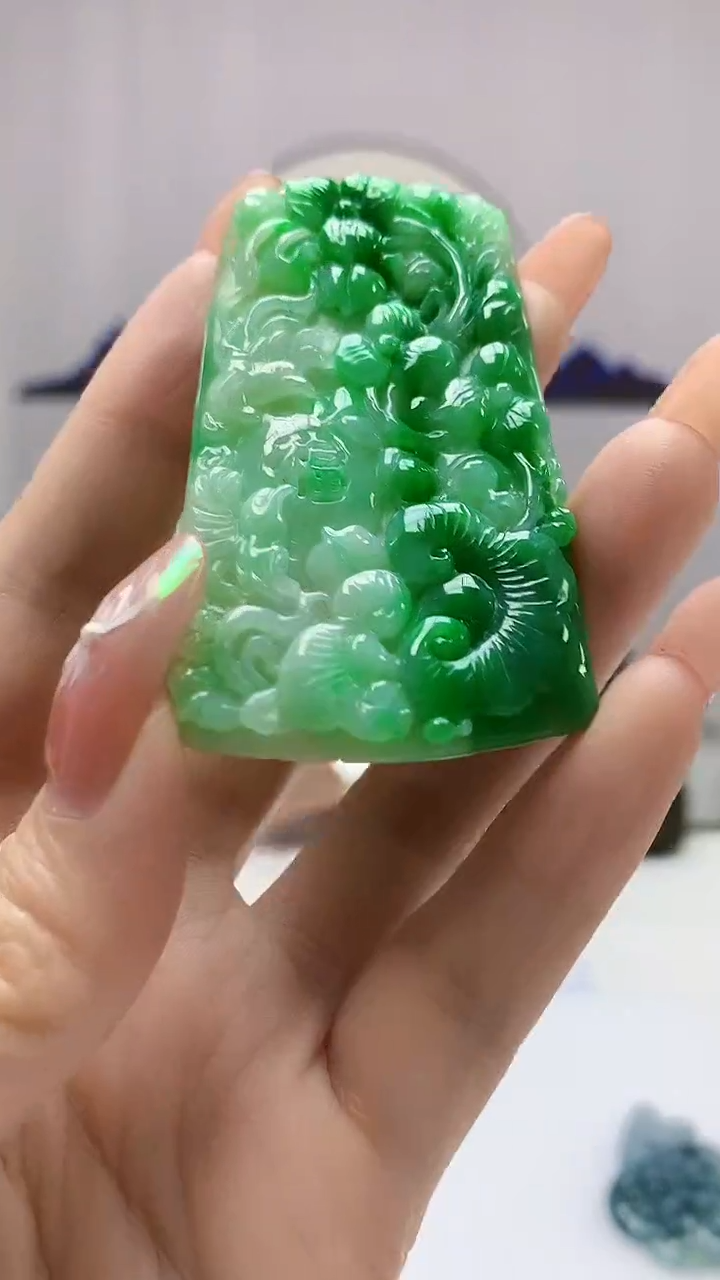 【闪购商品】定制翡翠未镶嵌5152DD-毛货挂件123