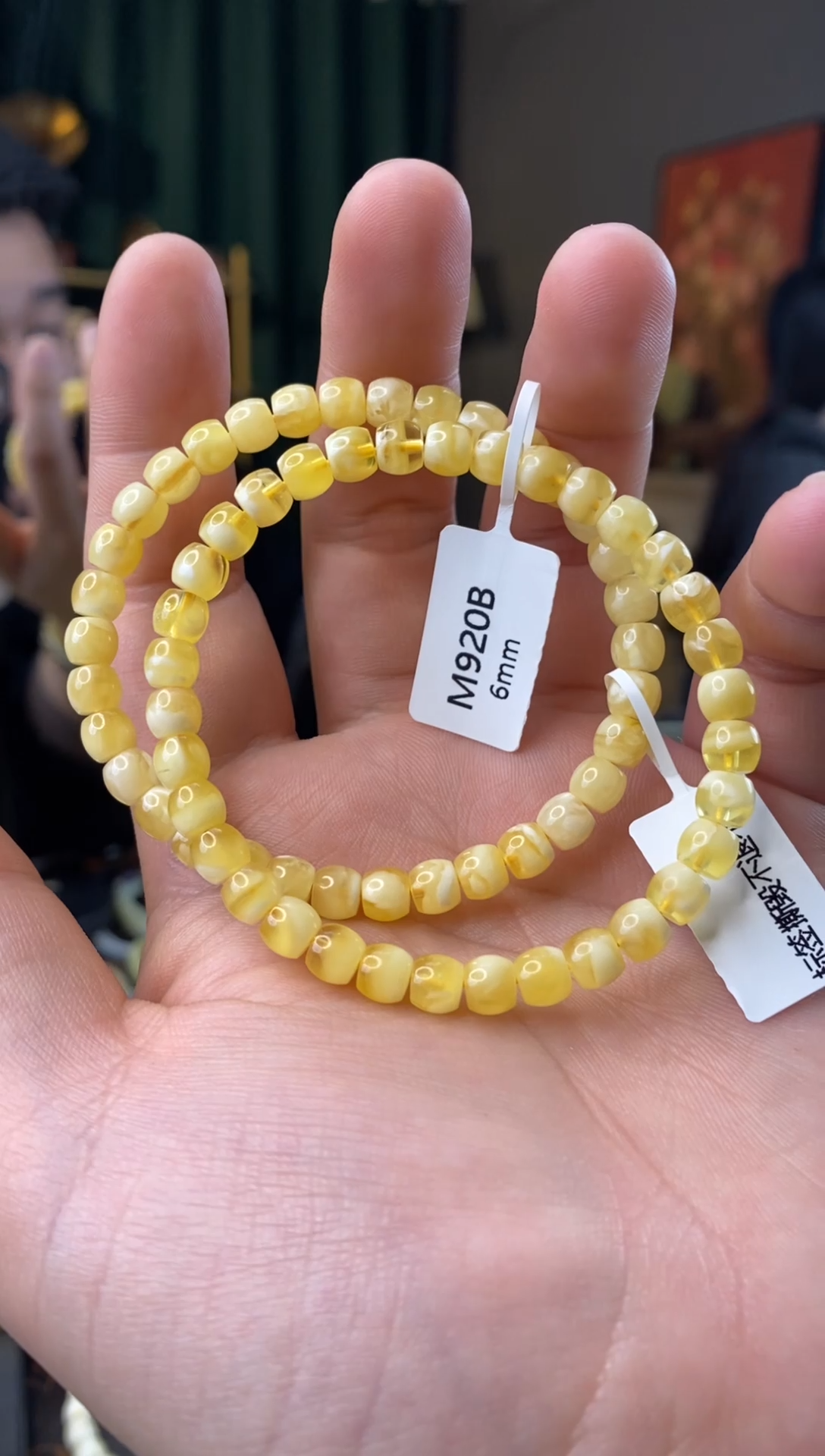 【闪购商品】蜜蜡手串未镶嵌6mm直切微瑕多样性发其一