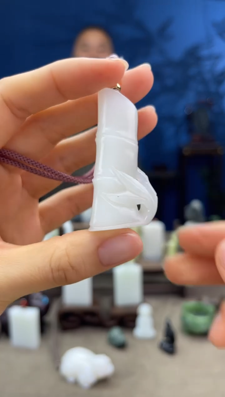 【闪购商品】和田玉颈饰未镶嵌1