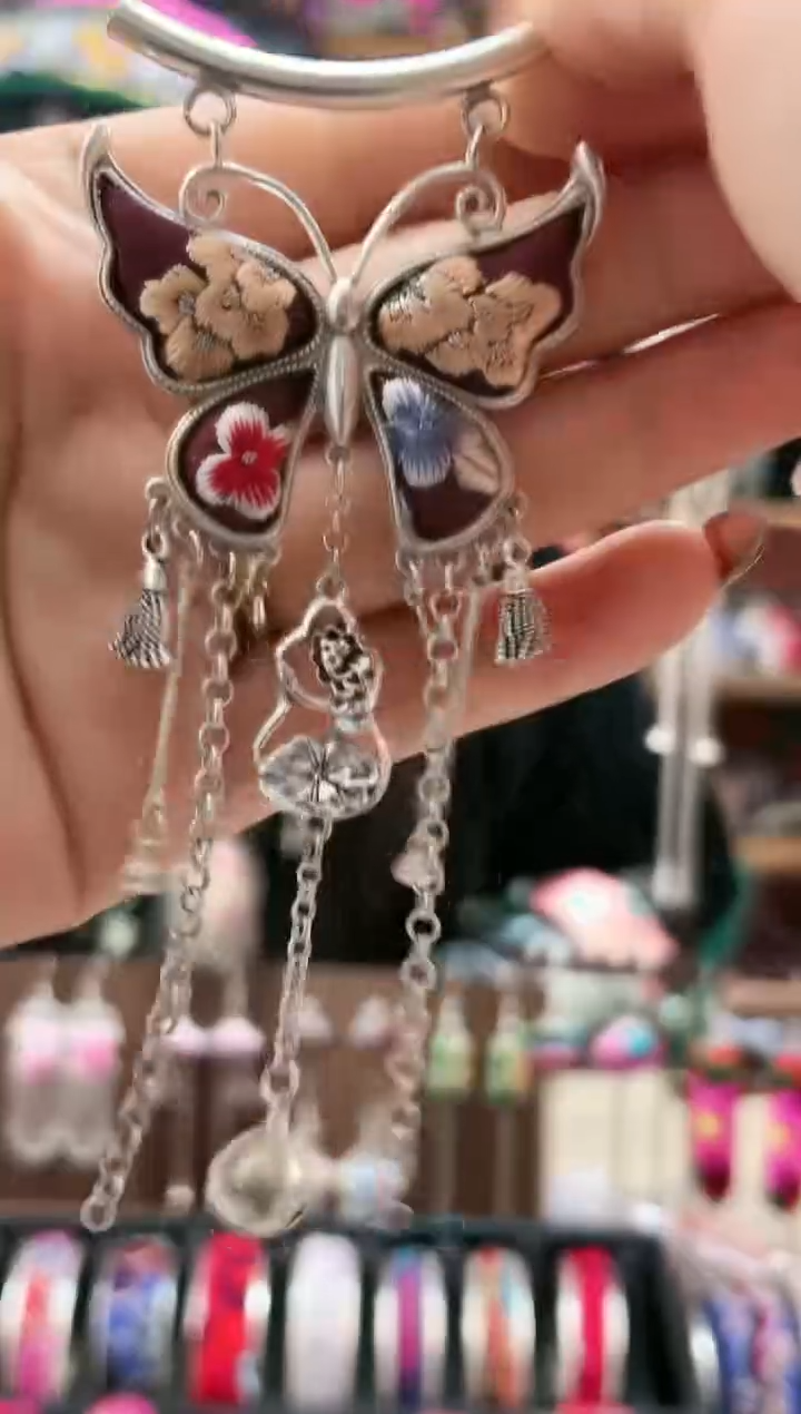 【闪购商品】织绣民族风老绣饰品389