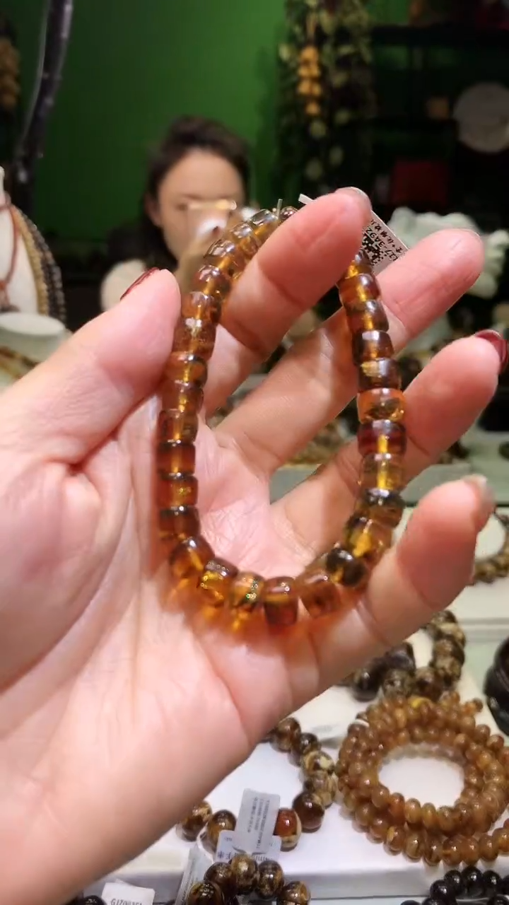 【闪购商品】琥珀裸石未镶嵌抚顺琥珀