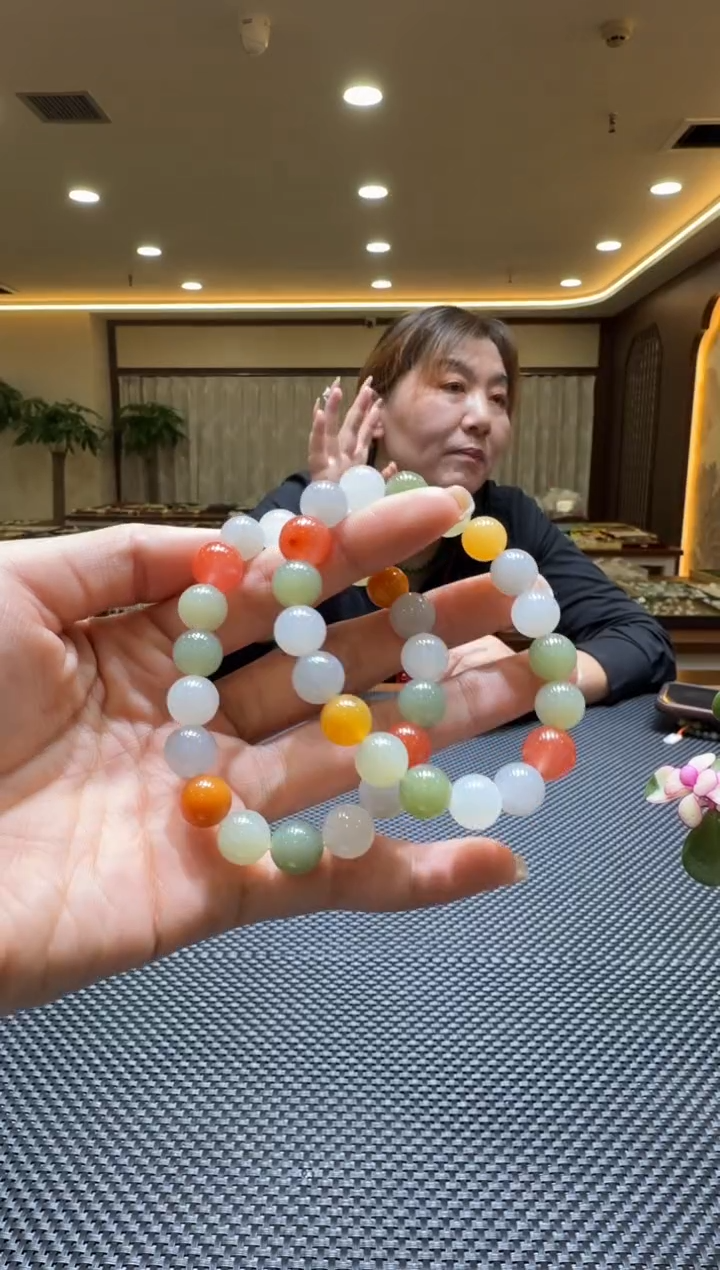 颈饰未镶嵌和田玉手串（多样性发一）