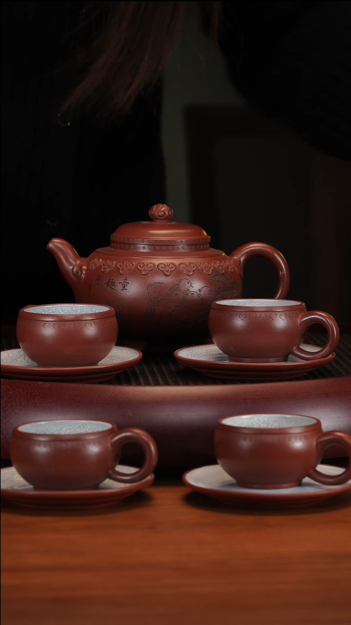 【闪购商品】紫砂茶壶2-98XXW三足云肩如意套组汉棠红泥