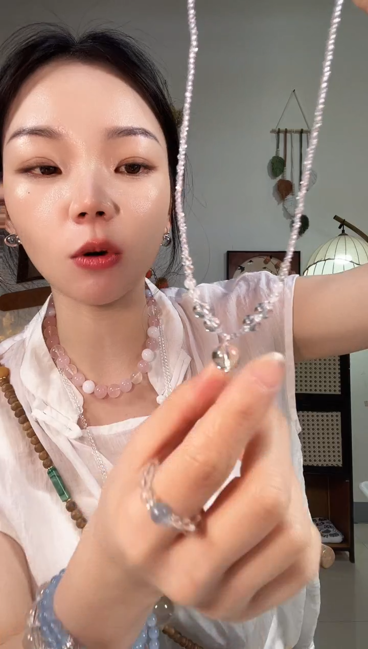 未镶嵌颈饰水晶Q607QQQQ