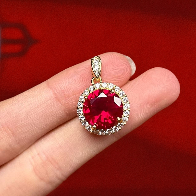  阿鲁沙-典藏轻奢培育红宝石-精工合金吊坠408