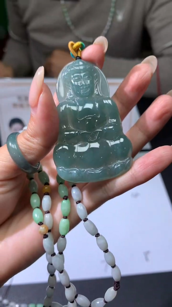 【闪购商品】定制翡翠未镶嵌不退不换随机发CMH1件-A