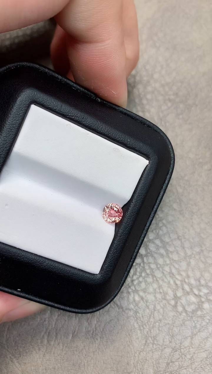 【闪购商品】彩色蓝宝石裸石未镶嵌1.01ct 老烧帕帕拉恰EGL JHG