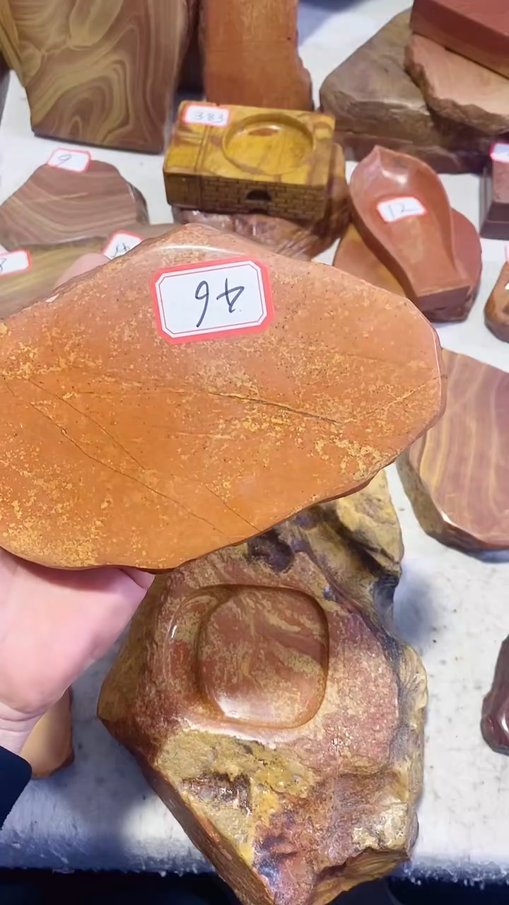 石材林**曦红丝石加工厂