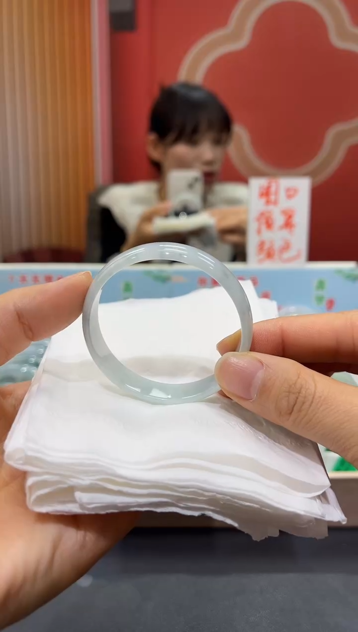 【闪购商品】翡翠手镯未镶嵌00006271