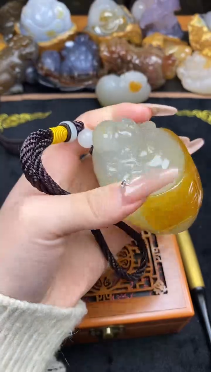 未镶嵌玛瑙/玉髓珠宝奇石心****华1
