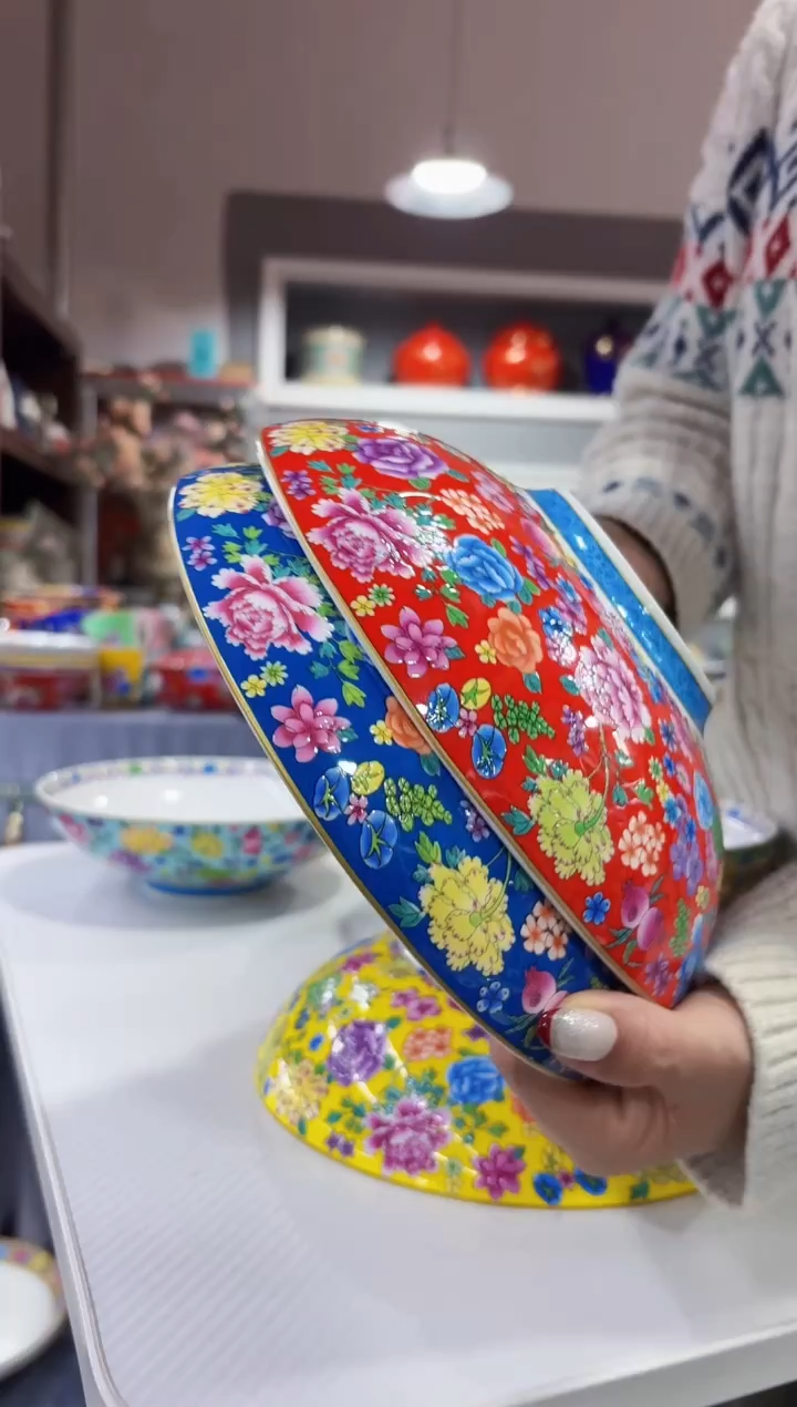 珐琅8.5英寸元宝盘2个景德镇混色   