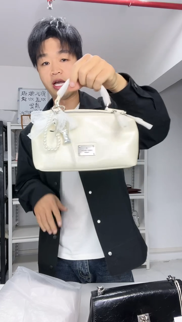 牛皮【尤尤轻奢女包】时尚百搭轻奢款式女包217