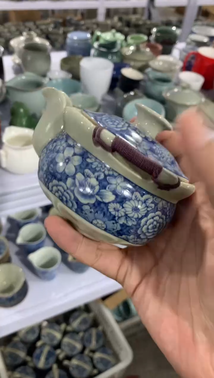 茶壶、盖碗、主人杯、客杯（轻轻微瑕介意勿拍）