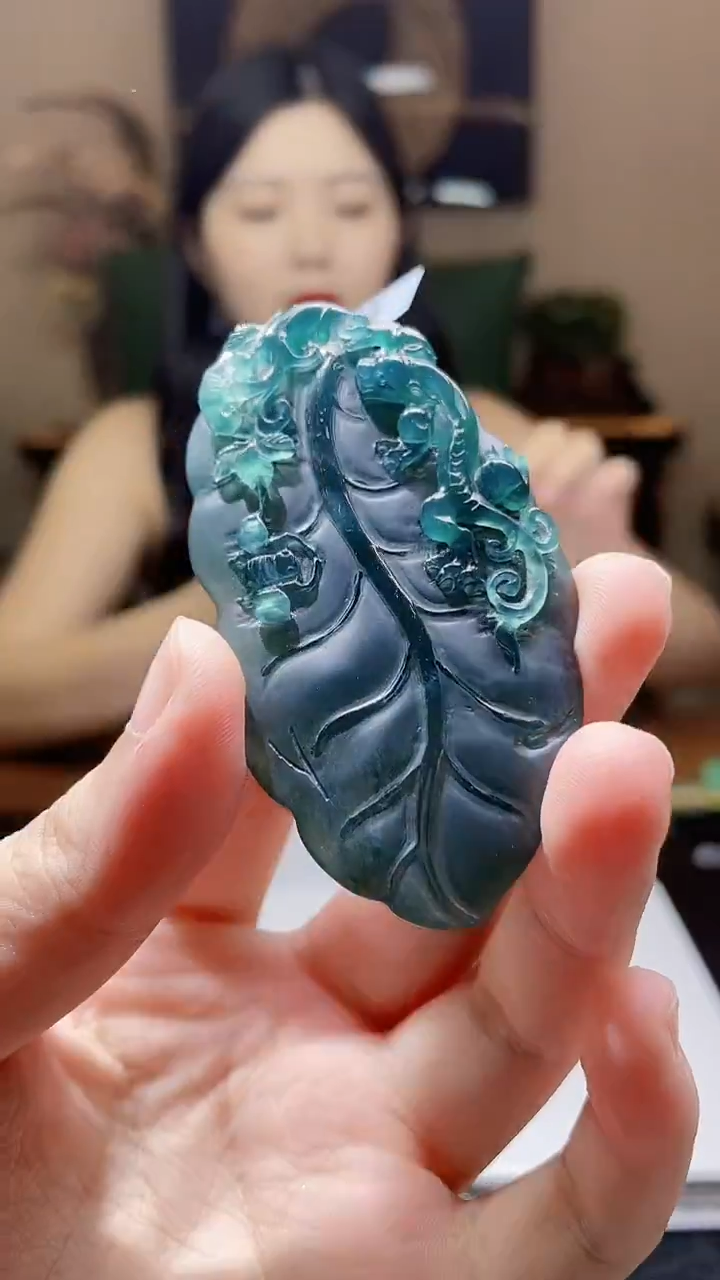 未镶嵌定制翡翠吊坠196