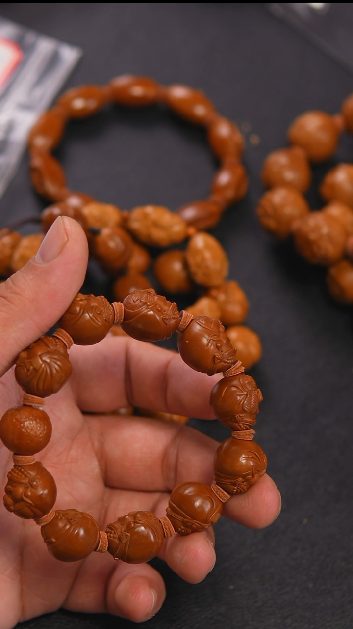 吊坠橄榄核吃**?财神财神