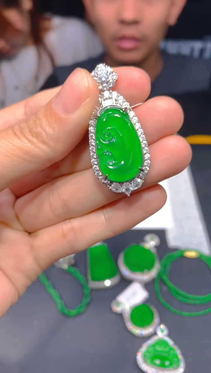 【闪购商品】定制翡翠未镶嵌198多样性发货（发其一）