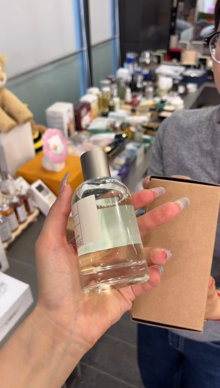 碟XS045-------------
