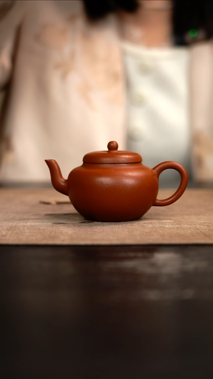 【闪购商品】紫砂茶壶宫灯朱泥105cc