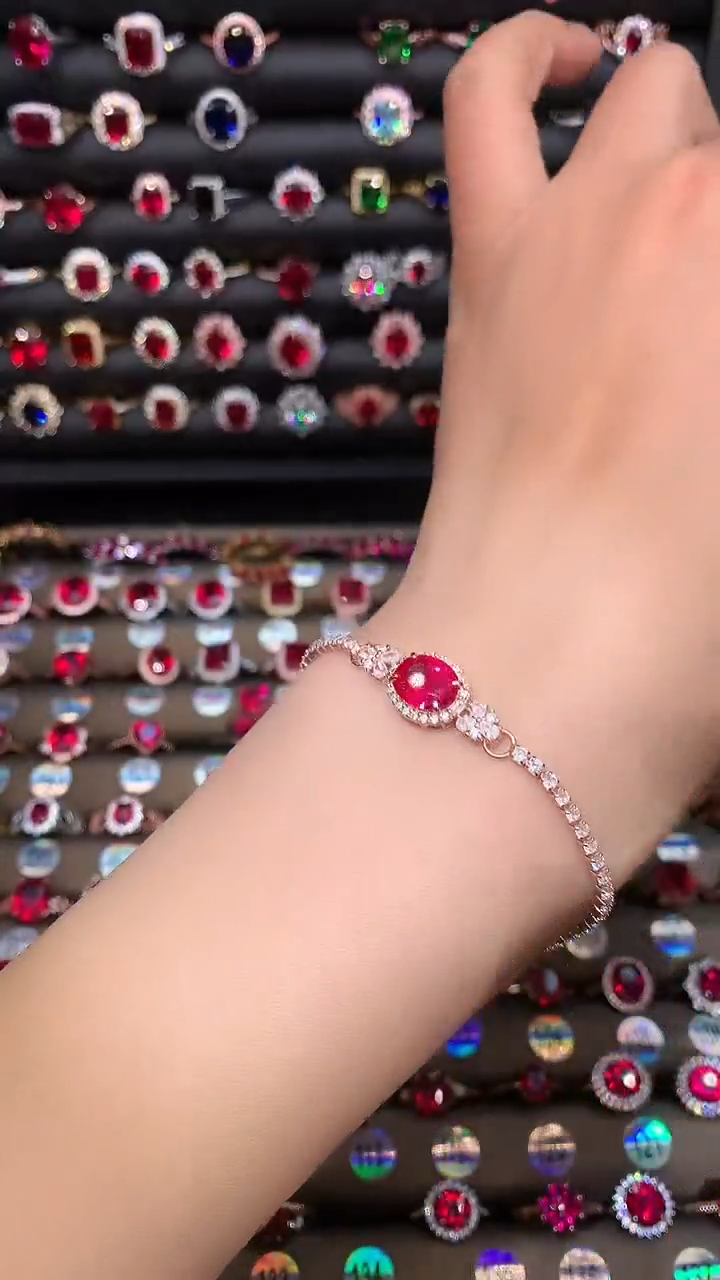 【闪购商品】红宝石手链银S925镶嵌1