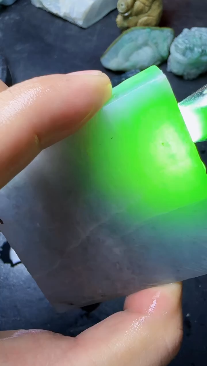 【闪购商品】翡翠颈饰未镶嵌026翡翠