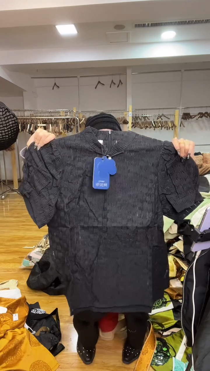 3XL码   130-140斤  半袖