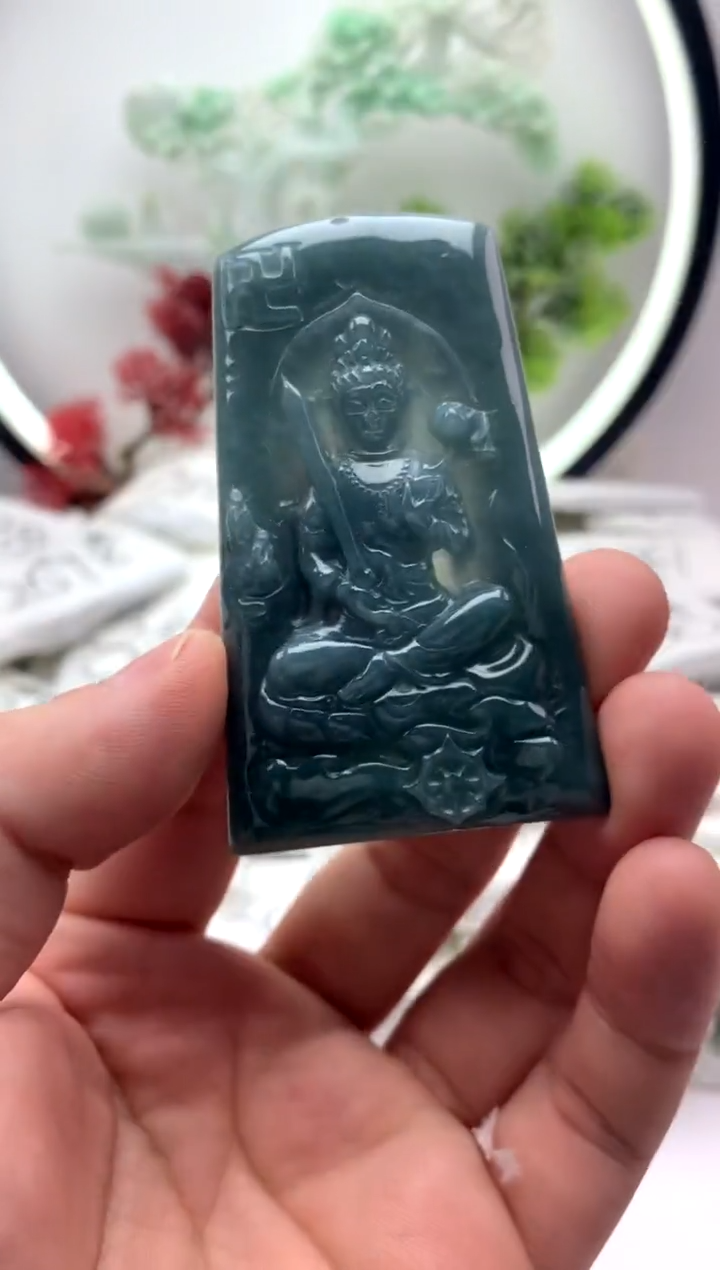 【闪购商品】翡翠颈饰未镶嵌虚空藏